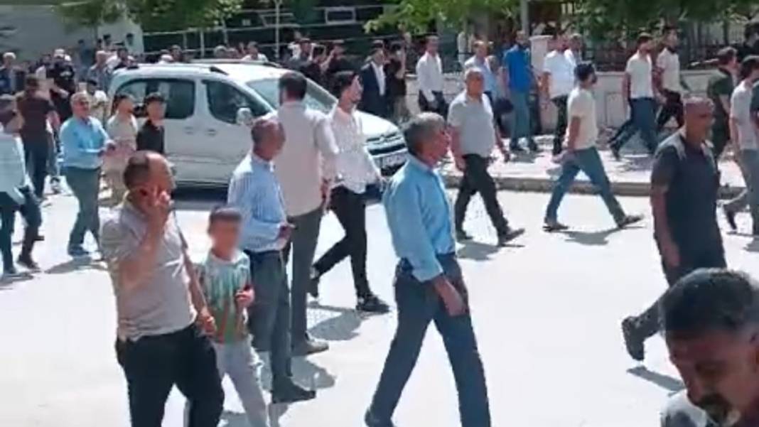 Taşlı sopalı  aile kavgası: 1 ölü, 13 yaralı, 17 tutuklama 3